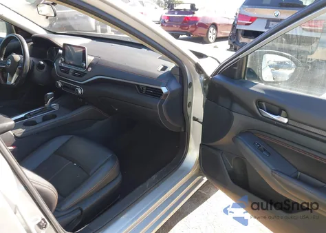 2022 Nissan Altima Sr Fwd из США, поврежденный, VIN 1N4BL4CVXNN316830